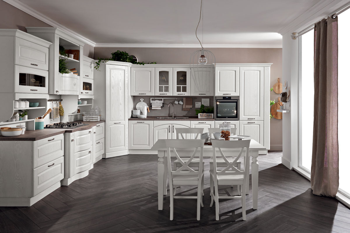 cucina in legno, cucina classica bianca