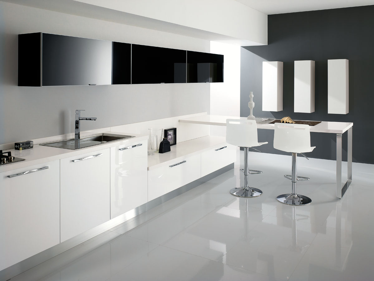 Valencia 04, dettaglio cucina moderna bianca e nera